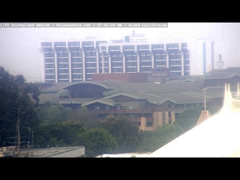 Live webcam of Disneyland Cam