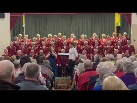 HYWEL A BLODWEN - Trystan Llŷr Griffiths & Jessica Robinson