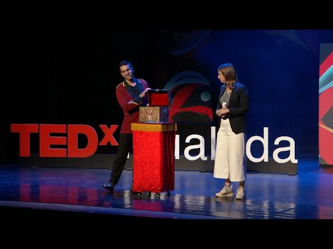 Màgia als TEDxIGUALADA amb el Mag Lluc (Part 2)