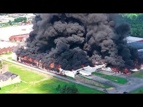 Video Thumbnail: Thick smoke billows from warehouse fire in West Virginia