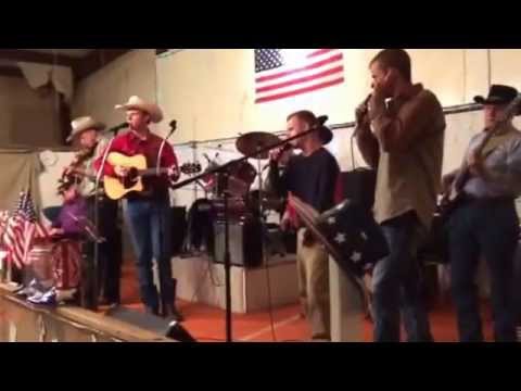 Adam Turner sings 'Wagon Wheel' with Ward Country Playboys and Eli! 11/20/15
