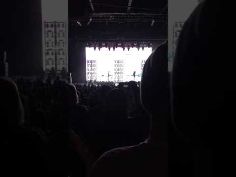 Shelter Live Tour @ MSG NY - La Lune / Sea of Voices