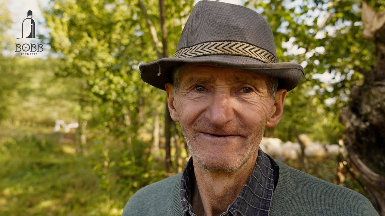 La 75 de ani badea Petrea își mărește turma de oi | Vorbe înțelepte 2024