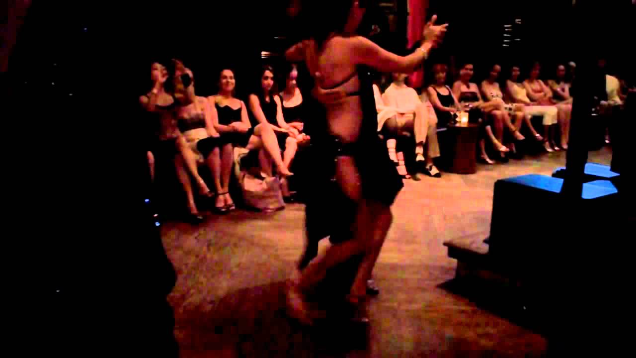 Argentine Tango: Angeles Chanaha & Michael Nadtoshi @ Salon Reale (2)