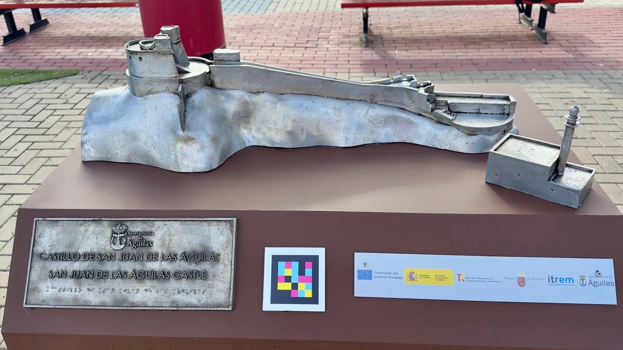 Águilas estrena 4 maquetas tiflológicas para personas ciegas o con discapacidad visual