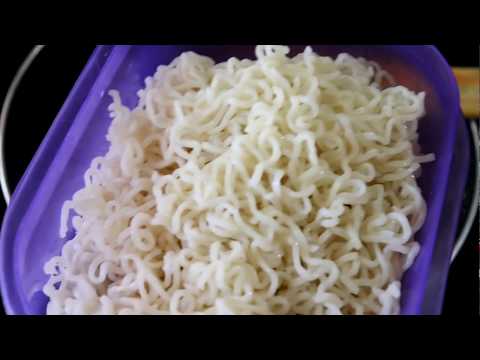 Indian Street Style Veg Maggie Noodles in hindi -Masala Maggi Recipe - Maggi banane ki recipe