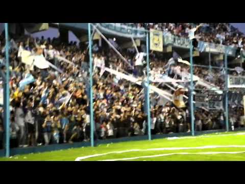 "Recibimiento Ascenso 2011 - Atlético Rafaela" Barra: La Barra de los Trapos &bull; Club: Atlético de Rafaela