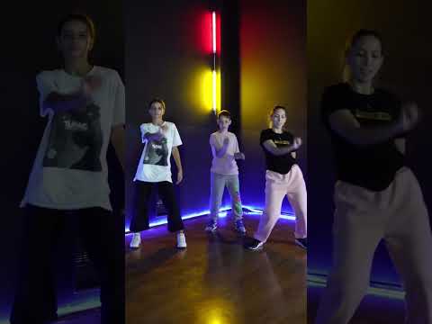 Jador - Sunt o forta