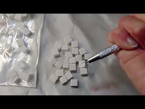 KIT MINI ESPONJA COM PEGADOR METÁLICO PARA NAIL ARTE
