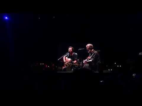 Society - Eddie Vedder & Glen Hansard (Firenze/2019)