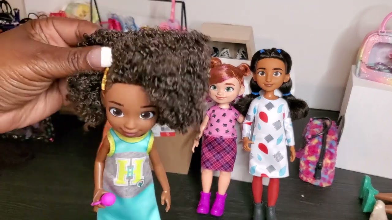 Lets Unbox!! || Karma's World Doll Unboxing