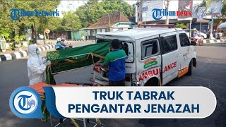 Kecelakaan Maut Truk Tangki Air Tabrak Ambulans di Pati, Seorang Pengantar Jenazah Meninggal di TKP