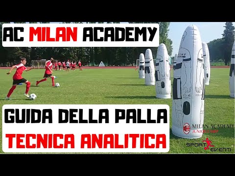 Esercitazione  analitica con guida della palla al Milan Camp di Lido di Jesolo