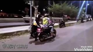 Download lagu Parodi lucu KORBAN JANJI cb.gl.mp.tiger mp3 Download lagu Parodi lucu KORBAN JANJI cb.gl.mp.tiger mp3