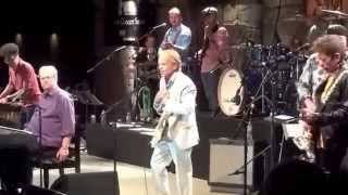Brian Wilson w/ Al Jardine & Blondie Chaplin - Help Me, Rhonda