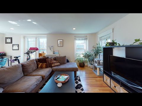 134 Marlborough Street, Unit 4, Boston, MA - Presented by Alexandra Demeter
