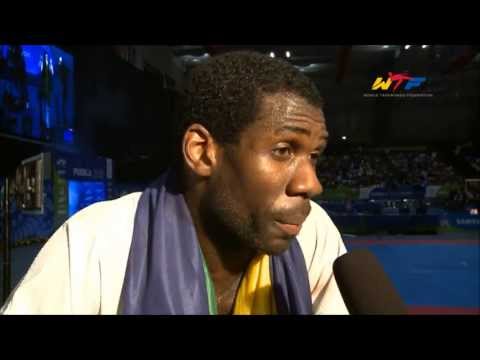 Gabon : Anthony Obame Champion