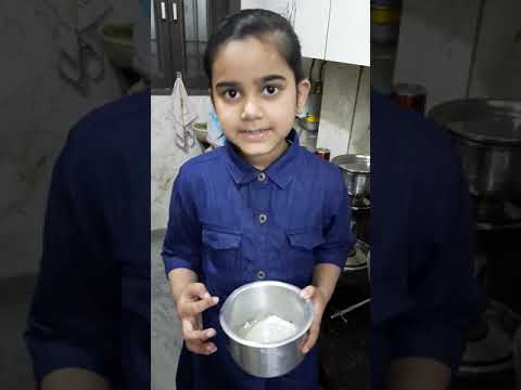 Karunya Chanderwal  Cake baking