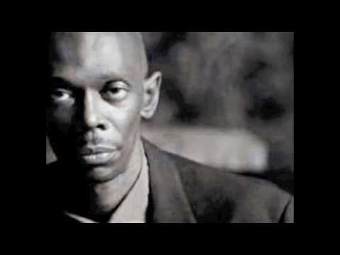 Videoclip de Feel Me (ATFC's Spit Out The Sedative remix) — Faithless