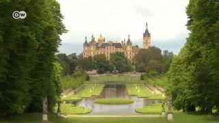 preview picture of video 'Schwerin: Schlossstadt mit zwölf Seen | Hin & weg'