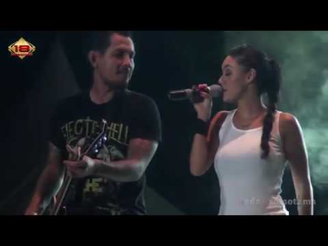 Superman Is Dead feat  Brianna   Sunset Di Tanah Anarki Konser Magelang