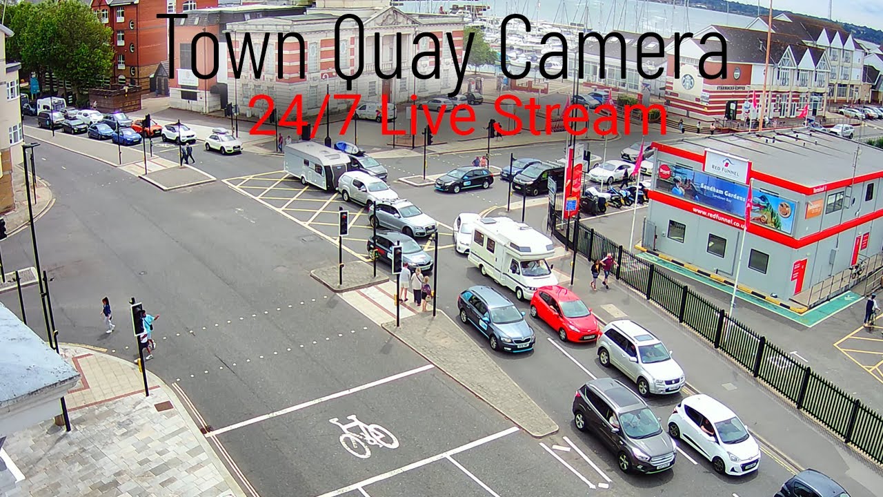 Live webcam view of Puerto y ferris de Town Quay