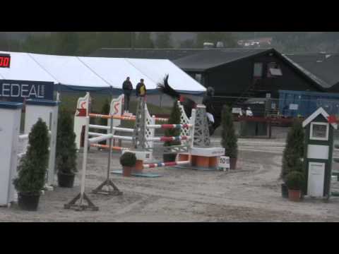 Nina Braaten, klasse 74 . 11.05.2012 .  (3).MTS