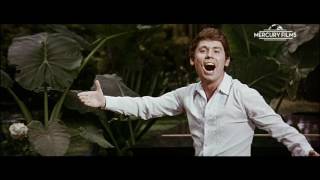 Canción "Hava Náguila" de Raphael en EL GOLFO