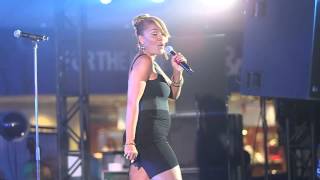Teedra Moses Performing "All I Ever Wanted" at the 2015 Essence Festival