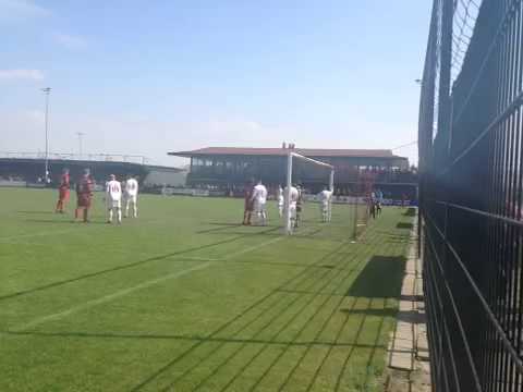 VOC 1 (zo) vs. Magreb '90 1 (zo) 21-4-2013 15:50