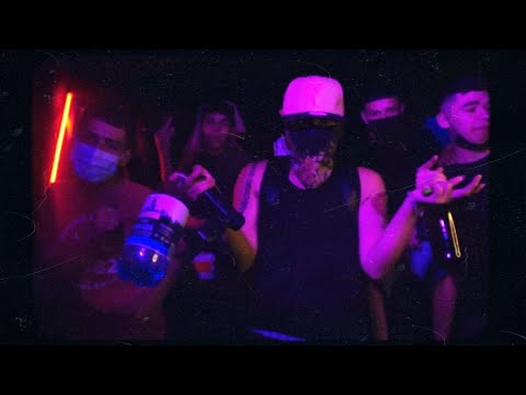 AERRE / PONIENDO LA MODA Prod FLYZOTO