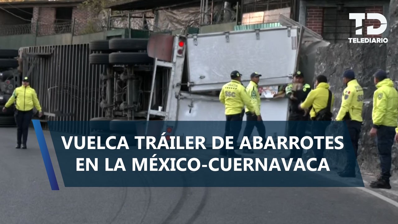 Camión vuelca en la México-Cuernavaca, con dirección a Morelos