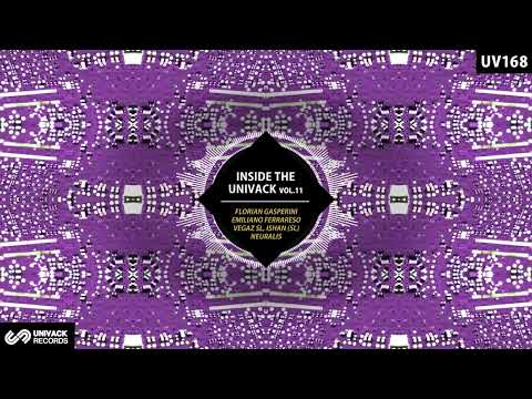 Emiliano Ferrareso - Landing on Dreams (Extended Mix) [Univack]