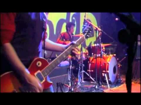 SEXY SADIE - In the Water (27.03.04)