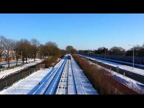RET metro richting Rotterdam cs in sneeuw