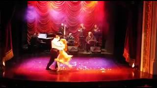 Barbara Ferreyra y Exequiel Relmuan -Zum