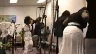 Darnell Davis & The Remnant    Praise Break