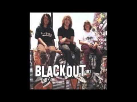 04 Falling Apart - Blackout 101 (2005)