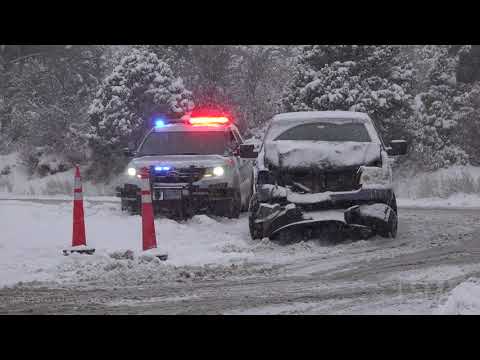 01-25-2021 Mt. Charleston,NV - Heavy Snow and Wrecks - Snow Scenes
