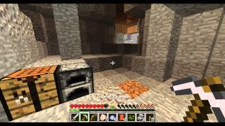 preview picture of video 'MINECRAFT LETS PLAY: THE VILLAGE HUNT  (Ep4)'
