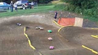 preview picture of video '2011 Midwest Short Course Nationals Mod 4WD A Main 7-16-11'