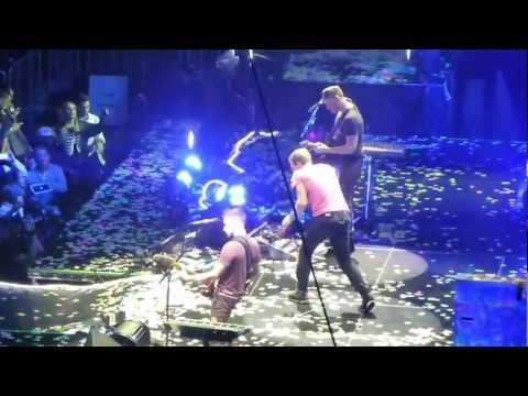 Coldplay Feat. Jay-Z - Lost+  Brooklyn Barclays Center NYE 12/31/12