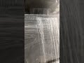 Riproduci video