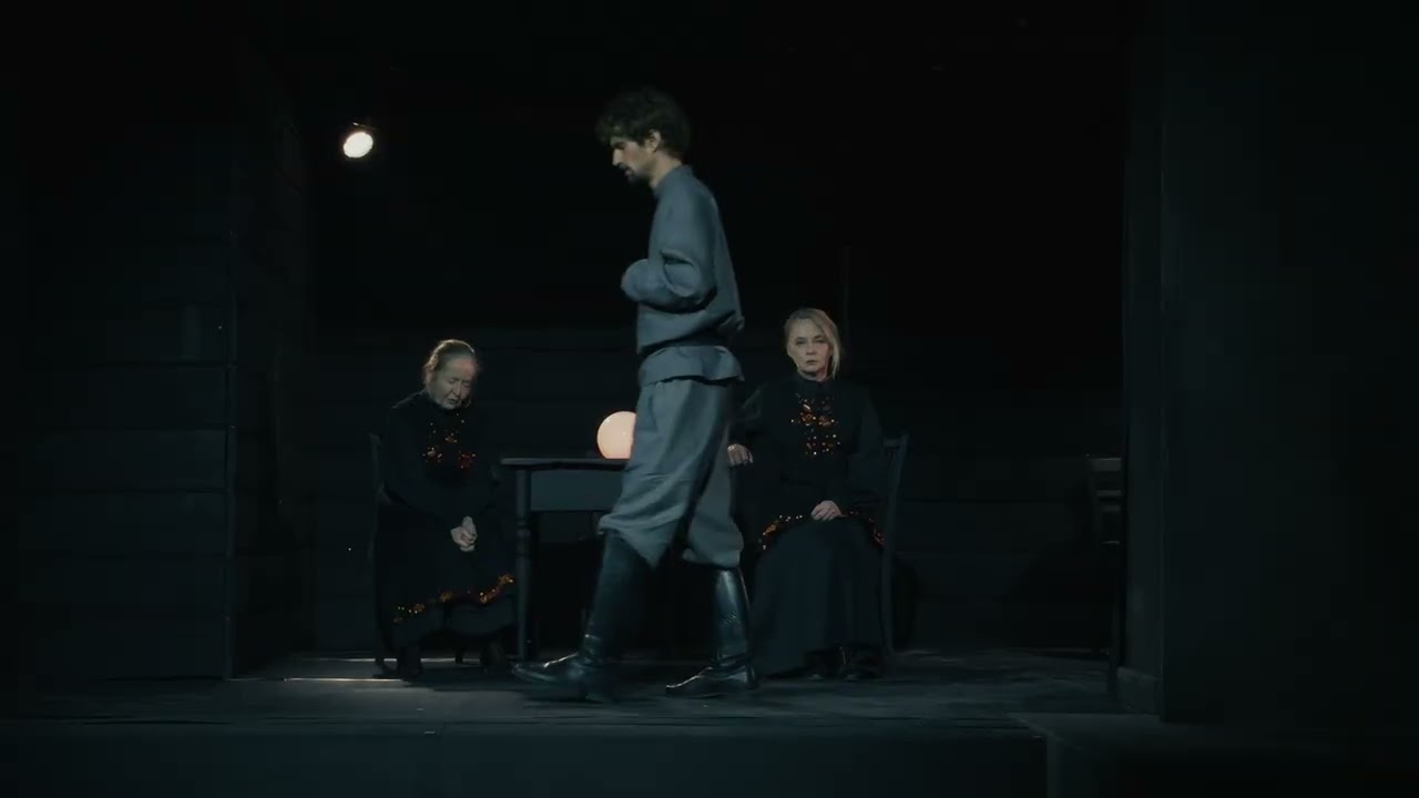 Trailer