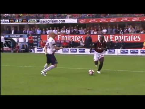 Calcio 2010 : J03 : AC Milan - Bologne : 1-0
