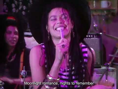 The Young Ones S02E04: "Time" - I'm a Glaswegian - Amazulu, "Moonlight Romance"