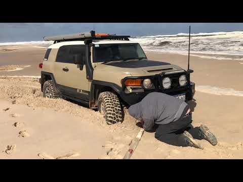 Thumbnail for Bogged FJ Cruiser