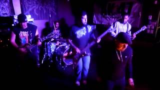 Avery's Descent - (Live In Kahnawake)