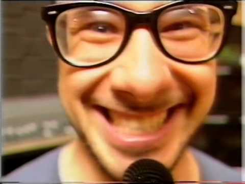 נדודי שינה - טיפקס בחדר החזרות