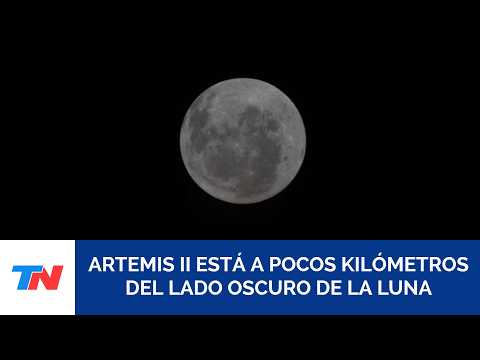 Artemis II lunar flyby context
